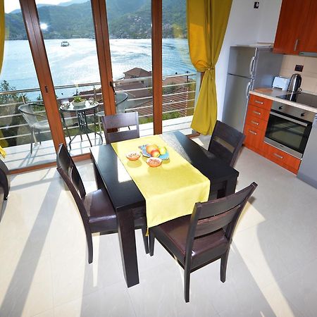 Tale House Montenegro Tivat Exteriör bild