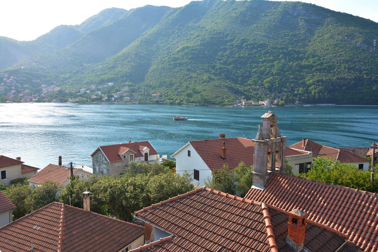 Tale House Montenegro Tivat Exteriör bild