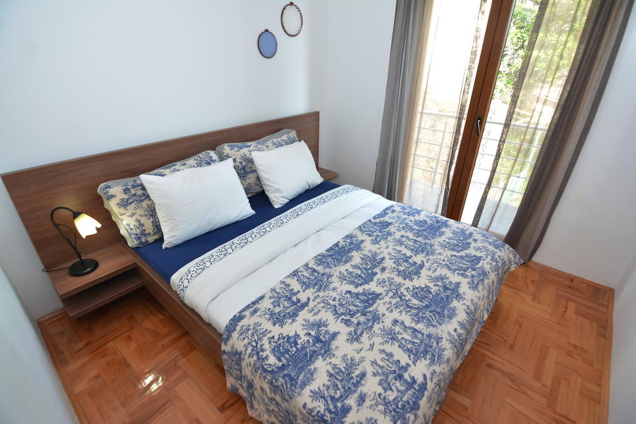 Tale House Montenegro Tivat Exteriör bild