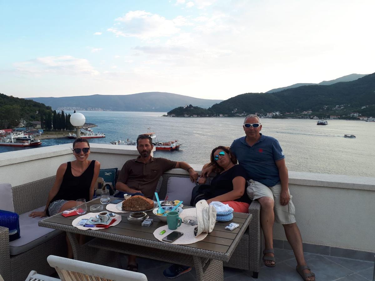 Tale House Montenegro Tivat Exteriör bild